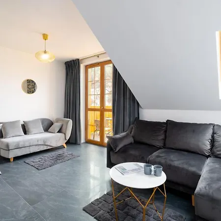 Wonder Home - Apartamenty Polozone Blisko Deptaka, Licznych Restauracji I Sklepow Karpacz Exterior photo