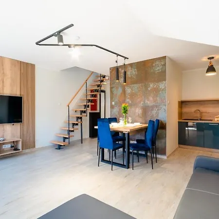 Wonder Home - Apartamenty Polozone Blisko Deptaka, Licznych Restauracji I Sklepow Karpacz Exterior photo