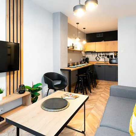 Wonder Home - Apartamenty Polozone Blisko Deptaka, Licznych Restauracji I Sklepow Karpacz Exterior photo