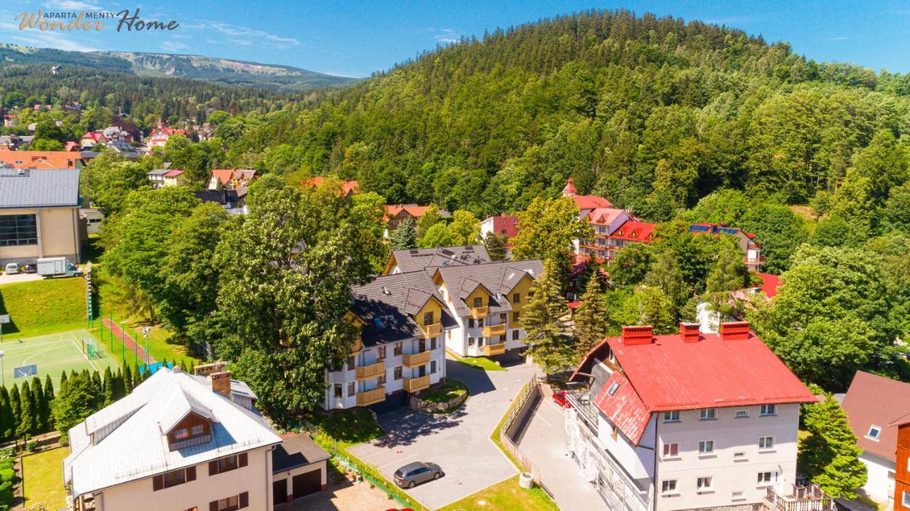 Апартаменти Wonder - Polozone Blisko Deptaka, Licznych Restauracji I Sklepow *